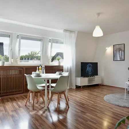 Neu Gemütliche Für Max 5 Personen Mit Balkon Nähe Mosel Mit Blick Auf Weinberge Apartamento Coblenza