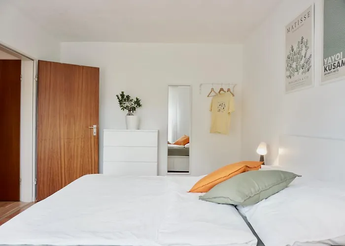 Apartman Neu Gemuetliche Fuer Max 5 Personen Mit Balkon Naehe Mosel Mit Blick Auf Weinberge