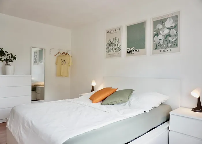 Apartman Neu Gemuetliche Fuer Max 5 Personen Mit Balkon Naehe Mosel Mit Blick Auf Weinberge Koblenz