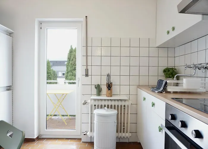 Neu Gemuetliche Fuer Max 5 Personen Mit Balkon Naehe Mosel Mit Blick Auf Weinberge Apartman *